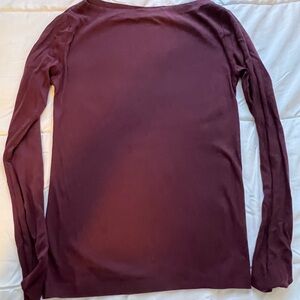 Gap Women’s Boatneck Burgundy Cotton long sleeve tee